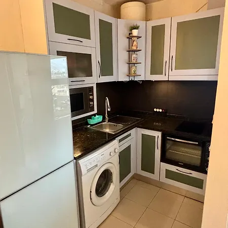 Fantastic Two Bed Close To The פורטימאו