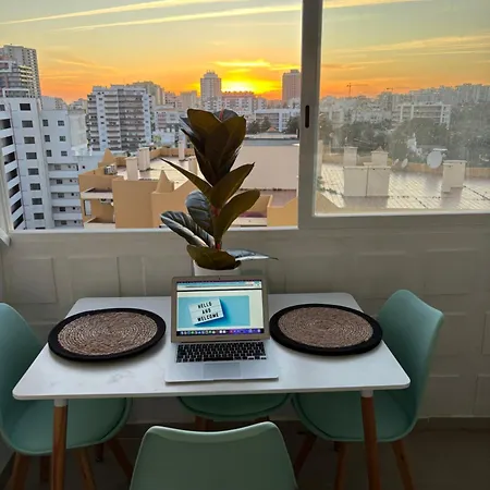 Apartment Fantastic Two Bed Close To The